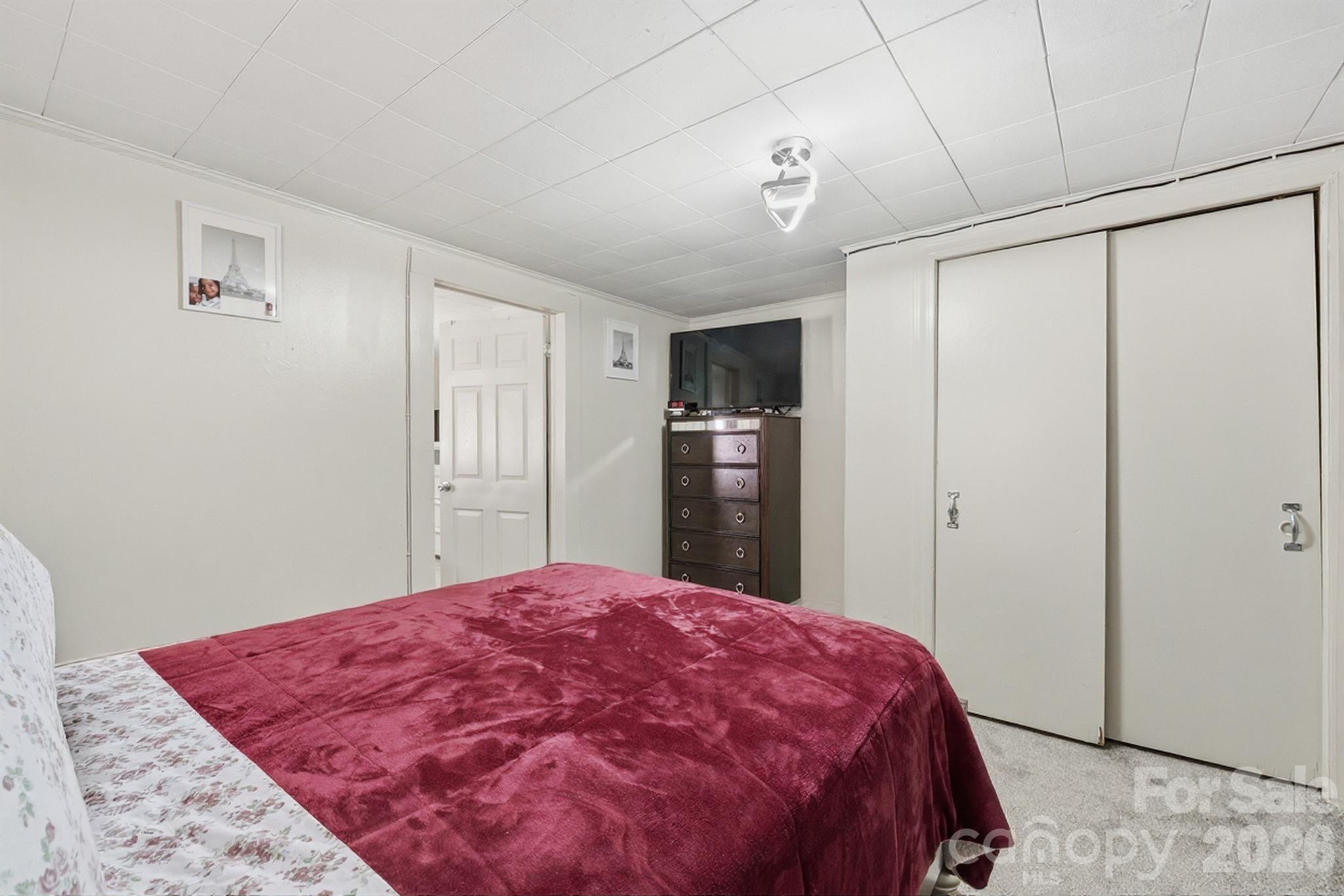 103 J A Ross Street — Morganton
