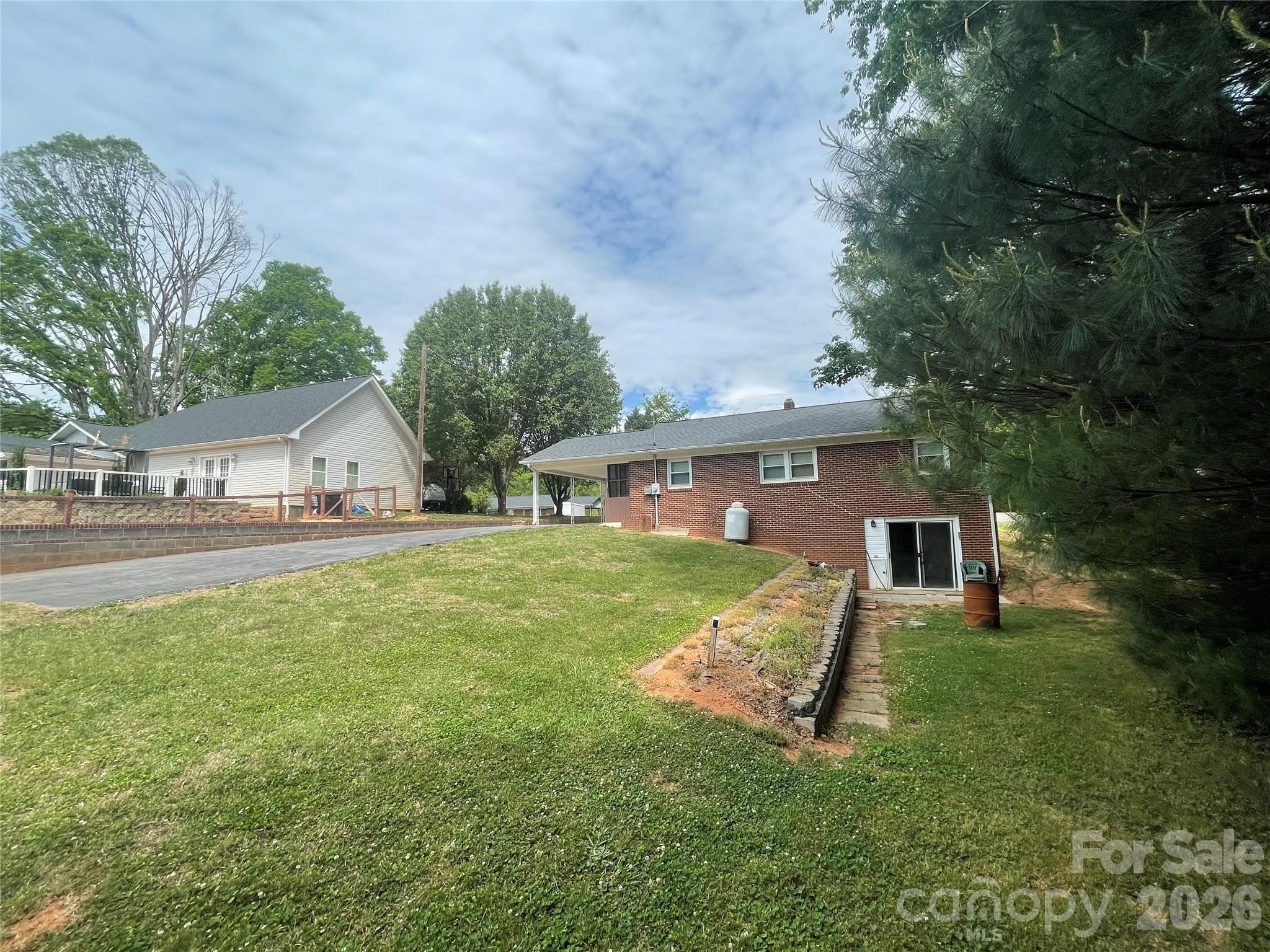 443 Pads Road — Wilkesboro