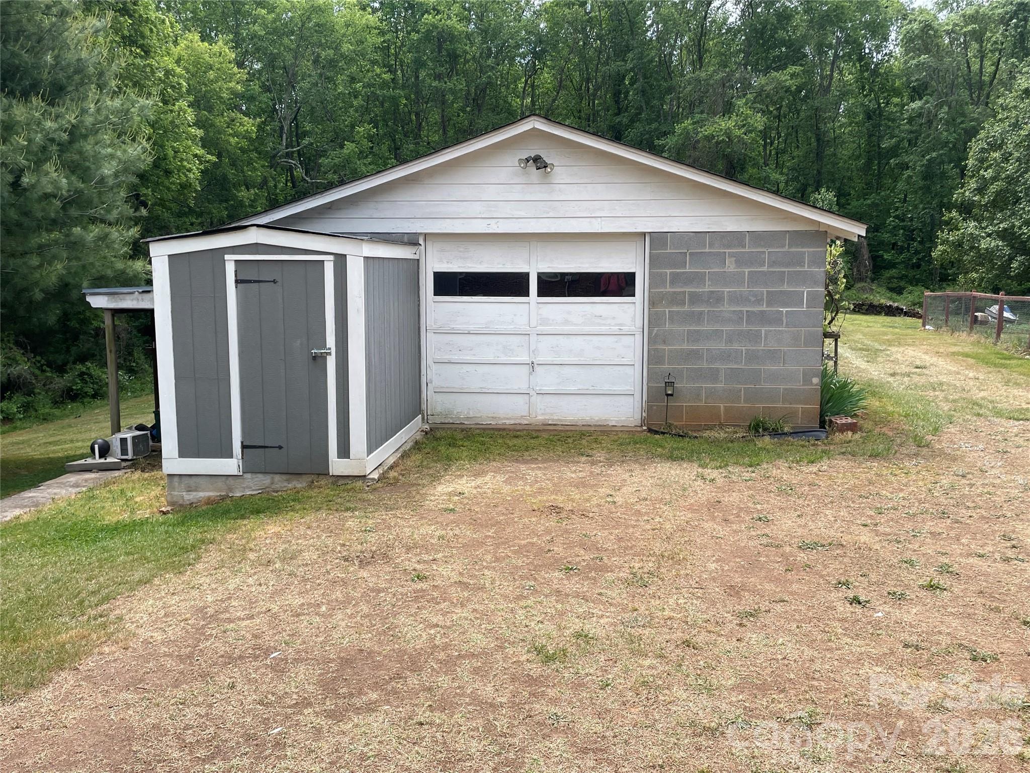 443 Pads Road — Wilkesboro