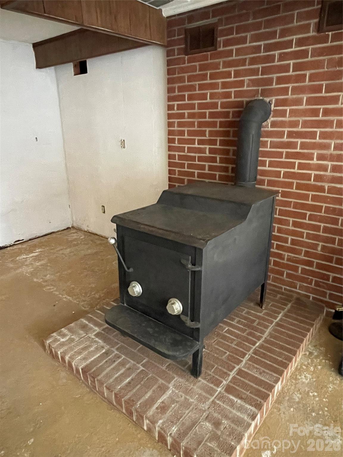 443 Pads Road — Wilkesboro