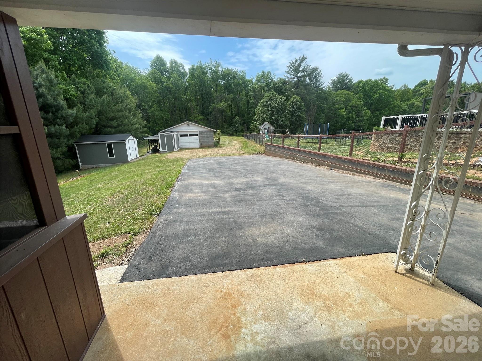 443 Pads Road — Wilkesboro