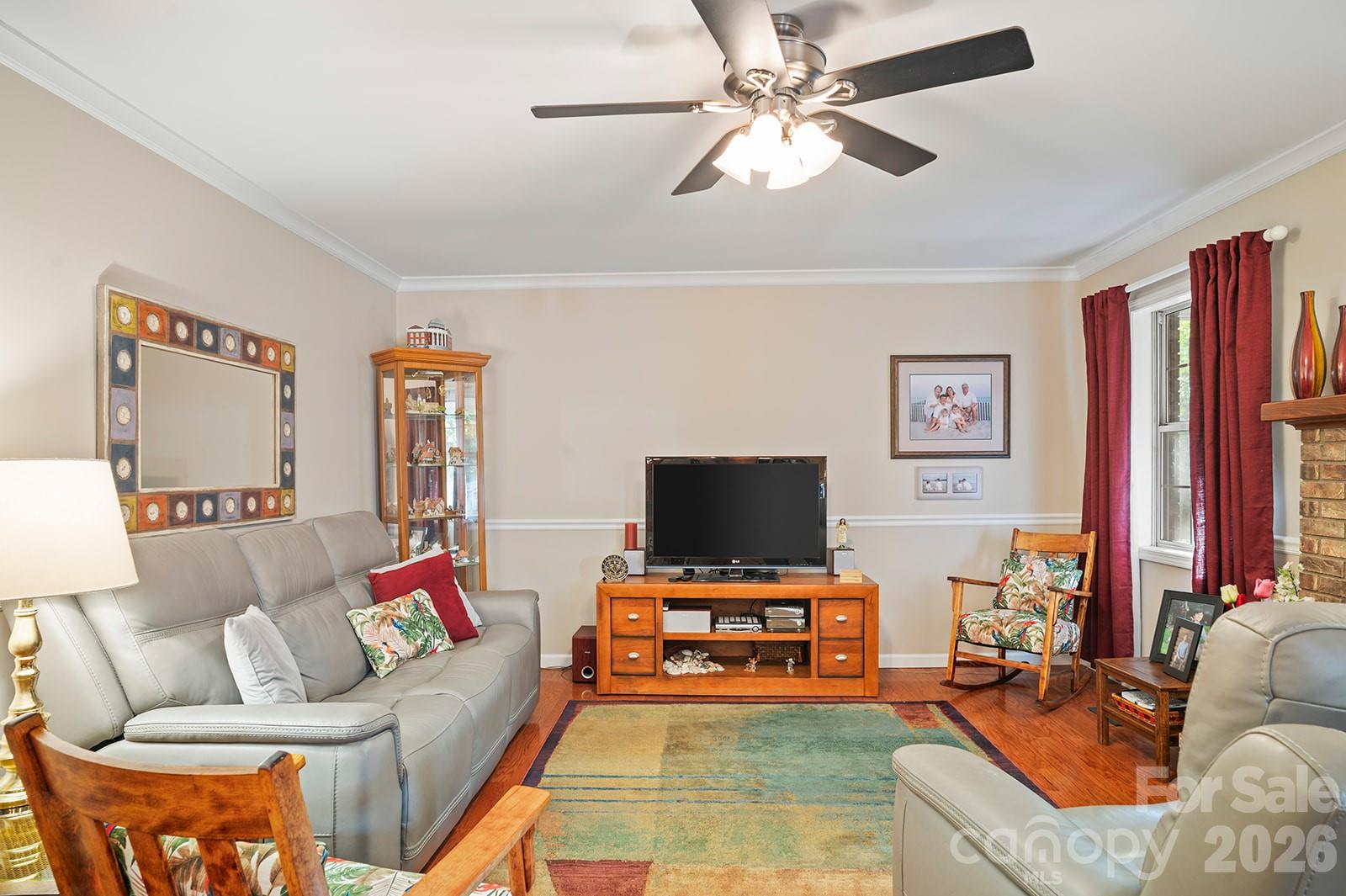 12 Steeplechase Court — Hendersonville