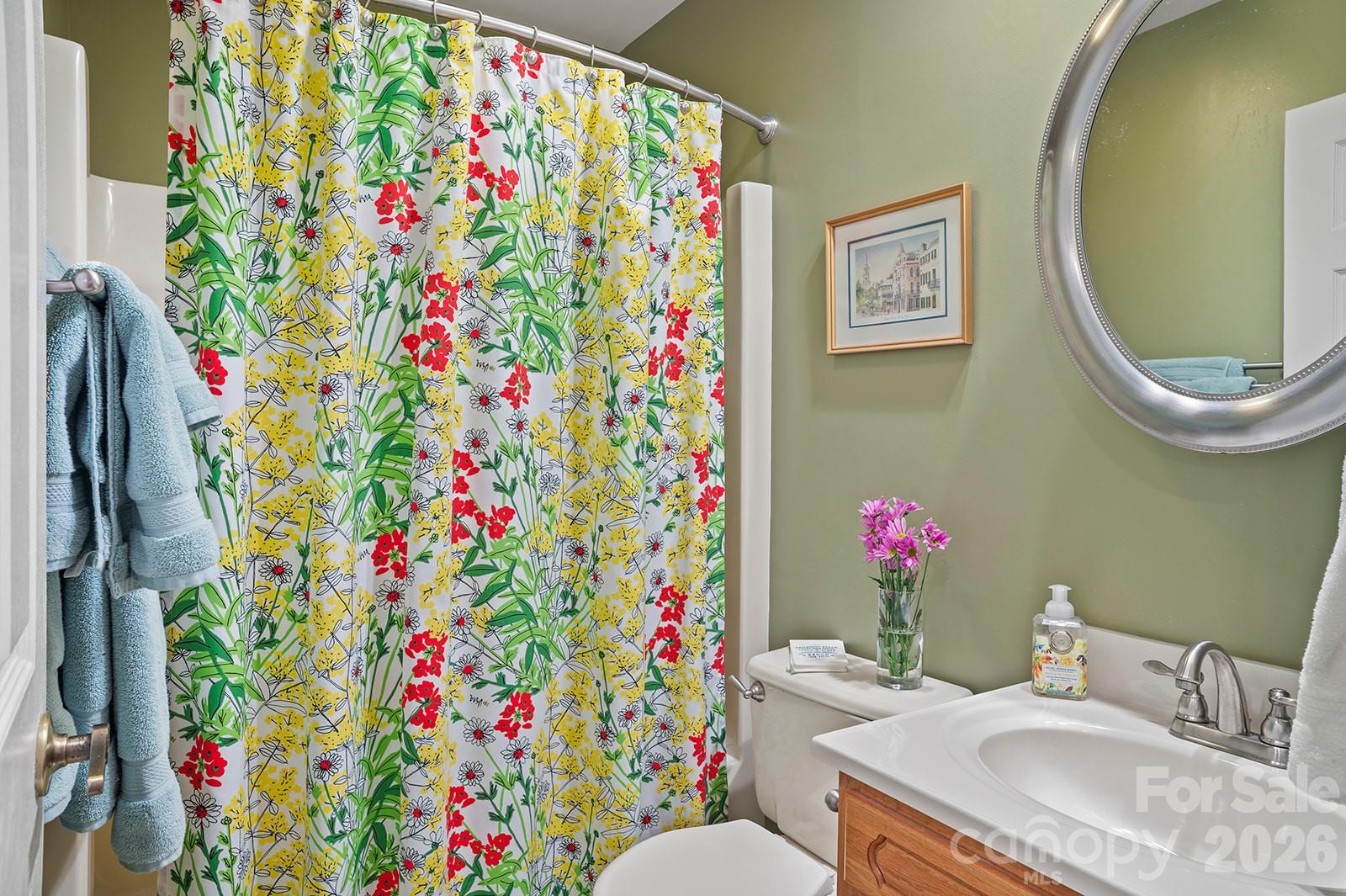 12 Steeplechase Court — Hendersonville