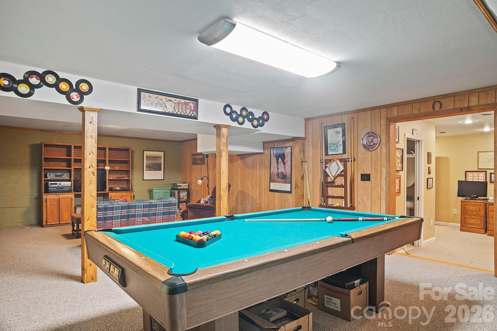 12 Steeplechase Court — Hendersonville