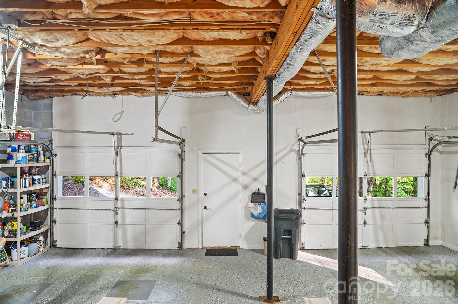 12 Steeplechase Court — Hendersonville