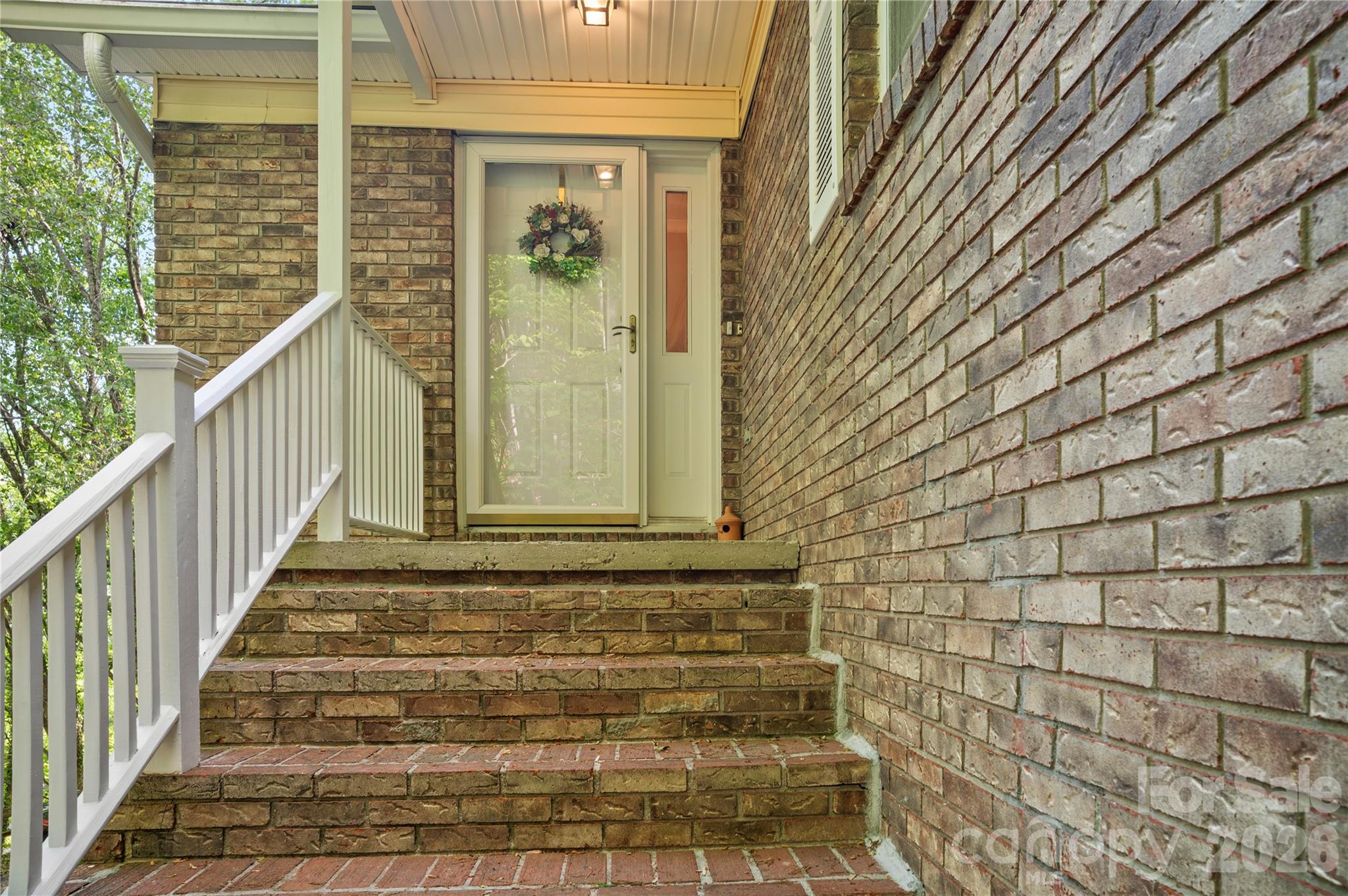 12 Steeplechase Court — Hendersonville