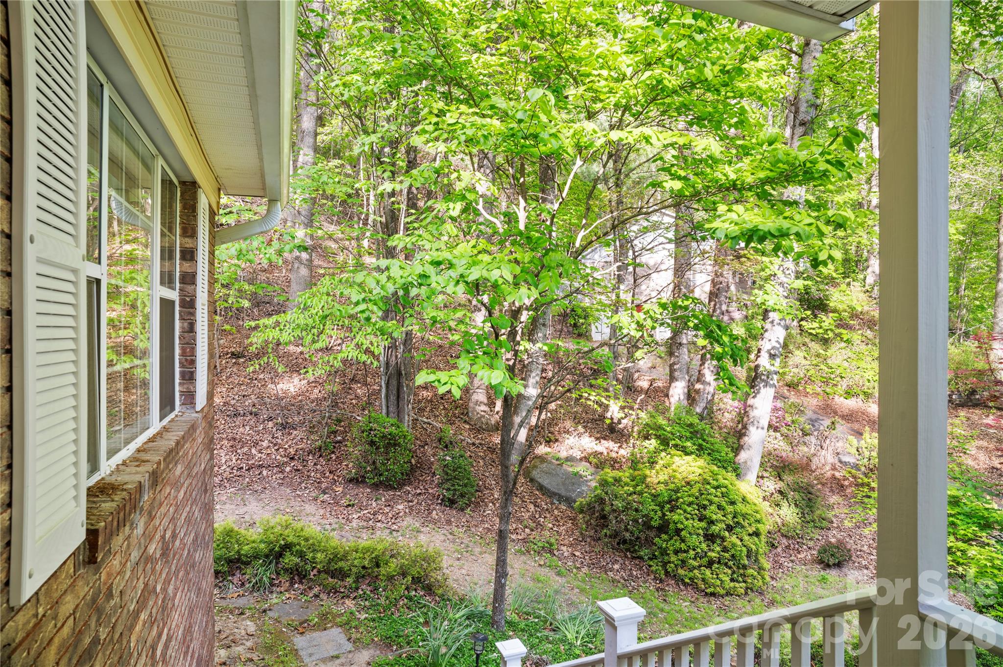 12 Steeplechase Court — Hendersonville