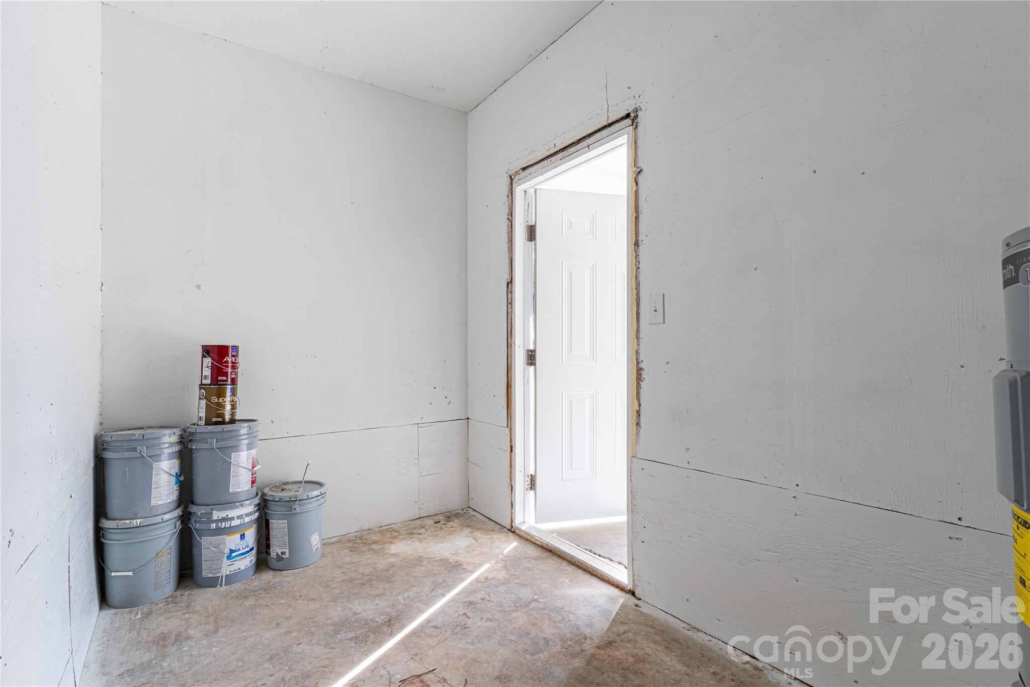 213 Washington Street — Wingate