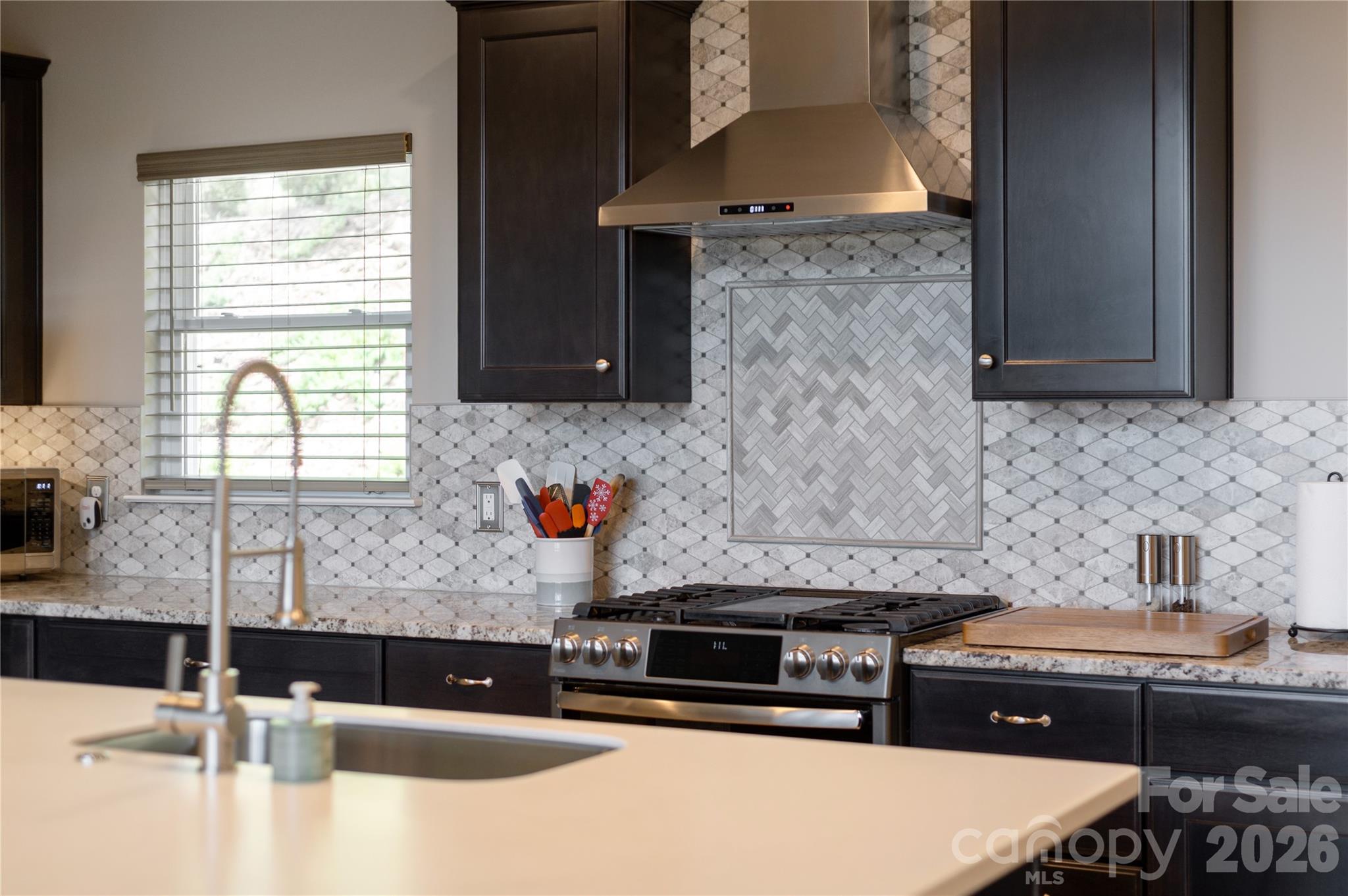 467 Crystal Heights Drive — Hendersonville