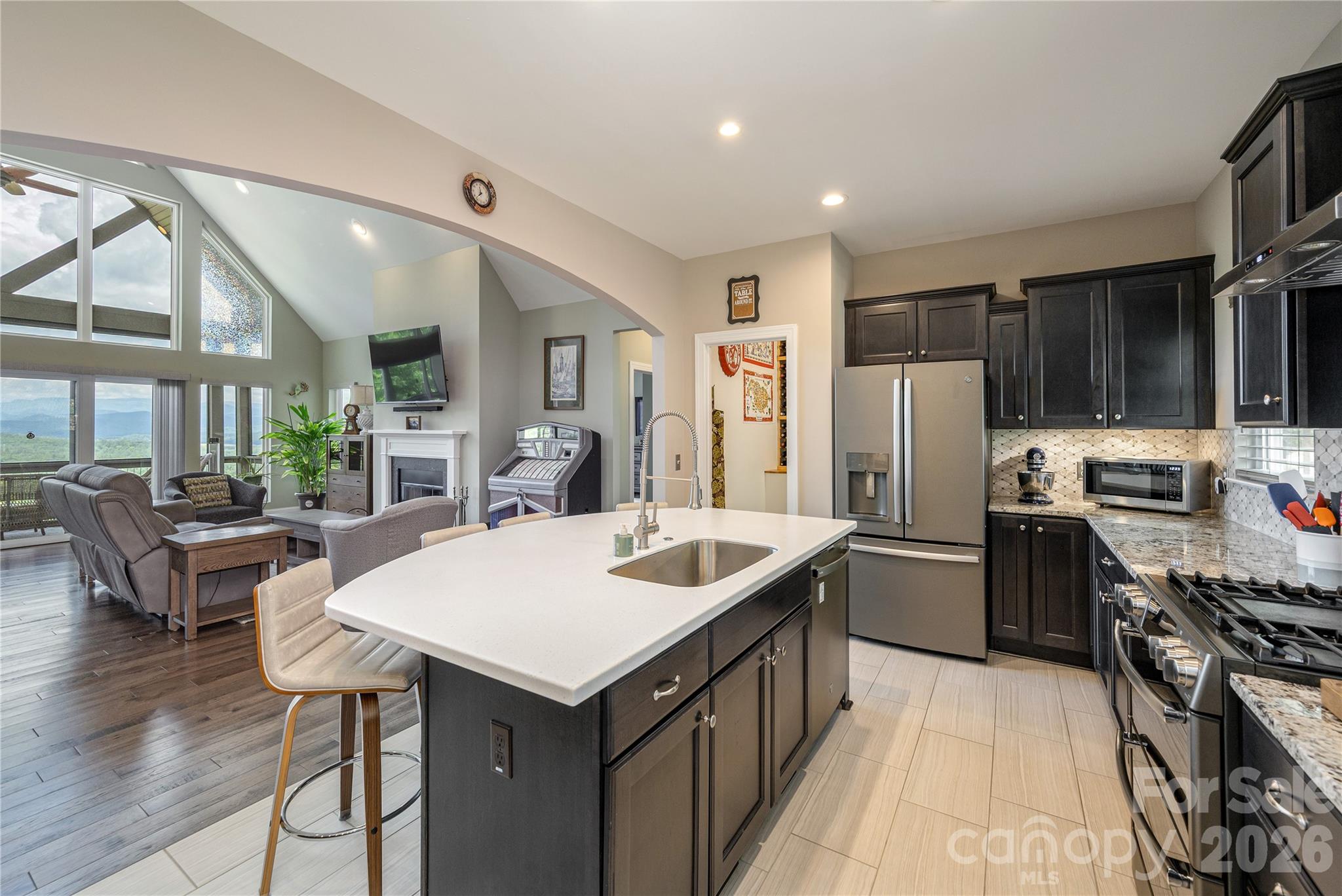 467 Crystal Heights Drive — Hendersonville