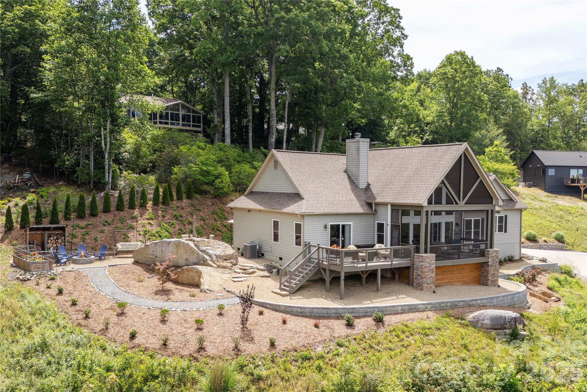 467 Crystal Heights Drive — Hendersonville