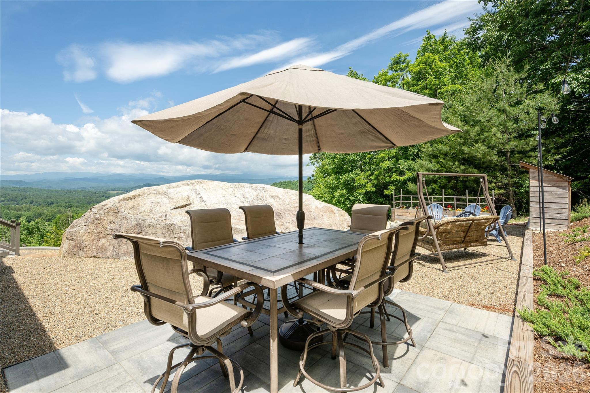 467 Crystal Heights Drive — Hendersonville