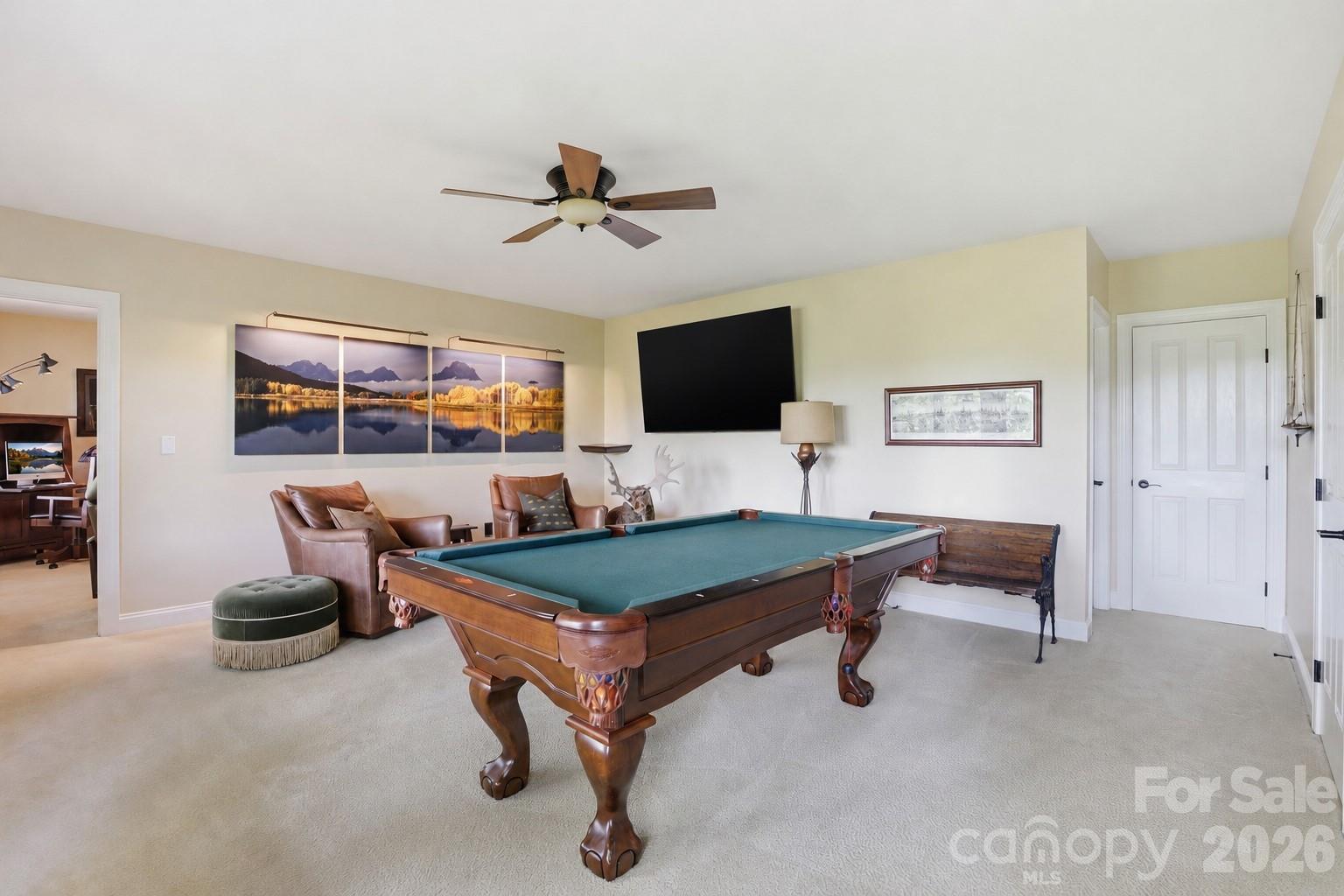 8 Spring Ridge Lane — Hendersonville