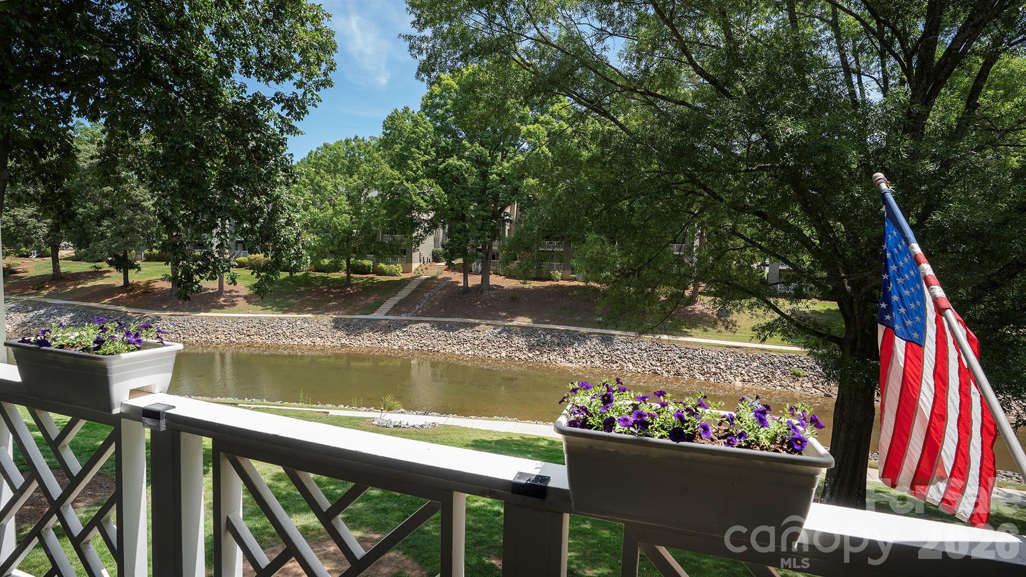 19823 Henderson Road #C — Cornelius
