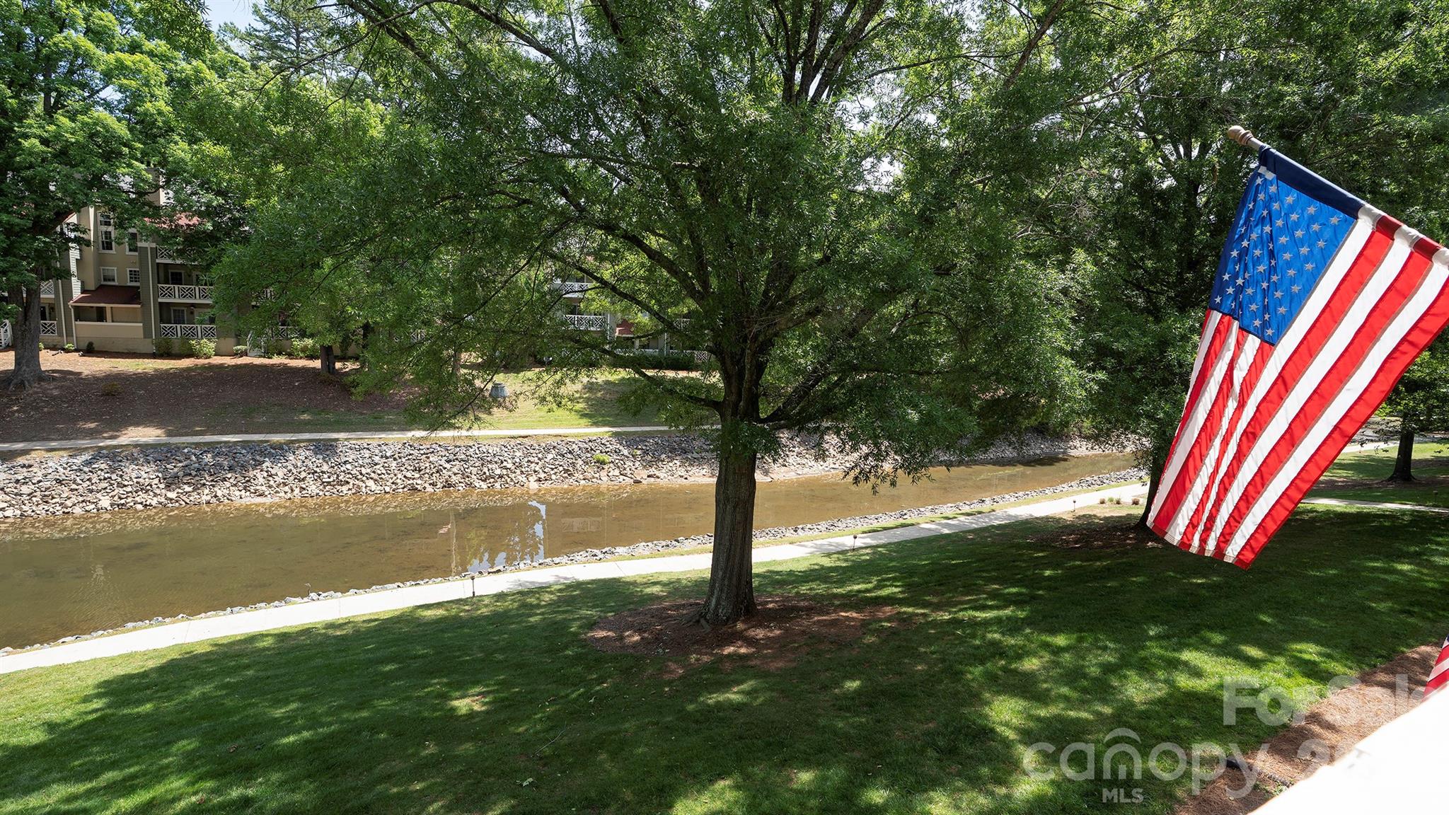 19823 Henderson Road #C — Cornelius