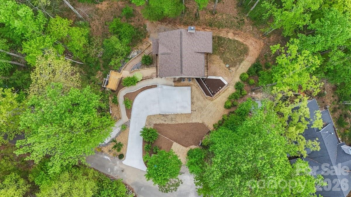 65 Leisure Lane — Swannanoa