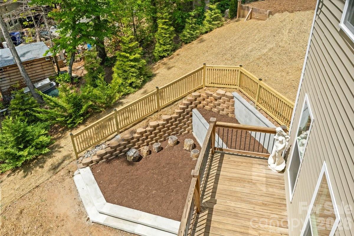 65 Leisure Lane — Swannanoa