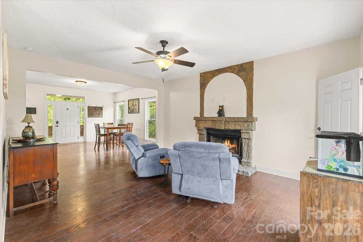 65 Leisure Lane — Swannanoa