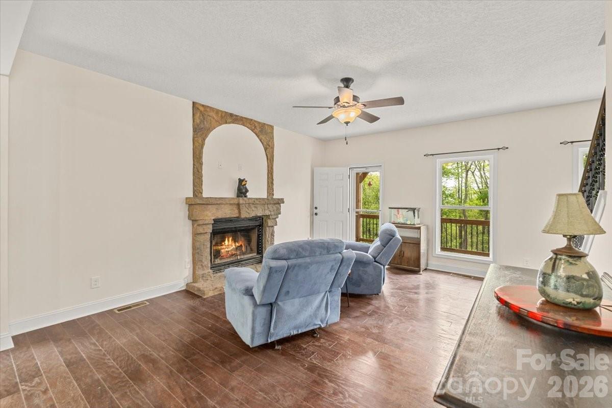 65 Leisure Lane — Swannanoa