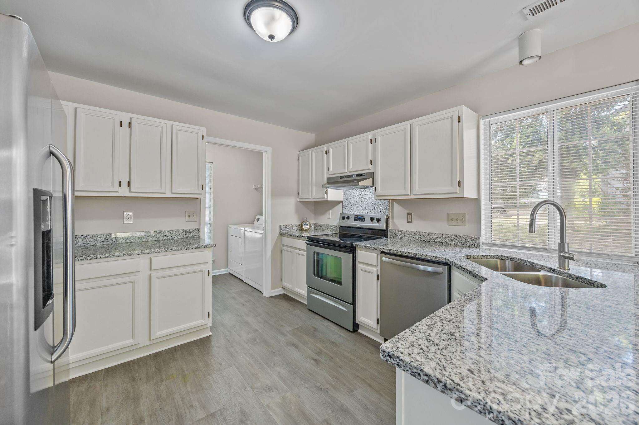 9336 Amy Drive — Charlotte