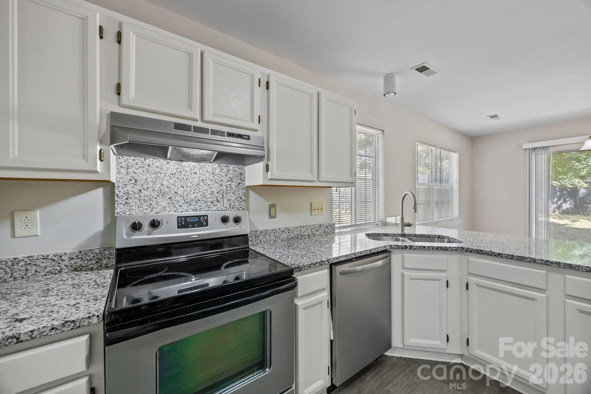 9336 Amy Drive — Charlotte