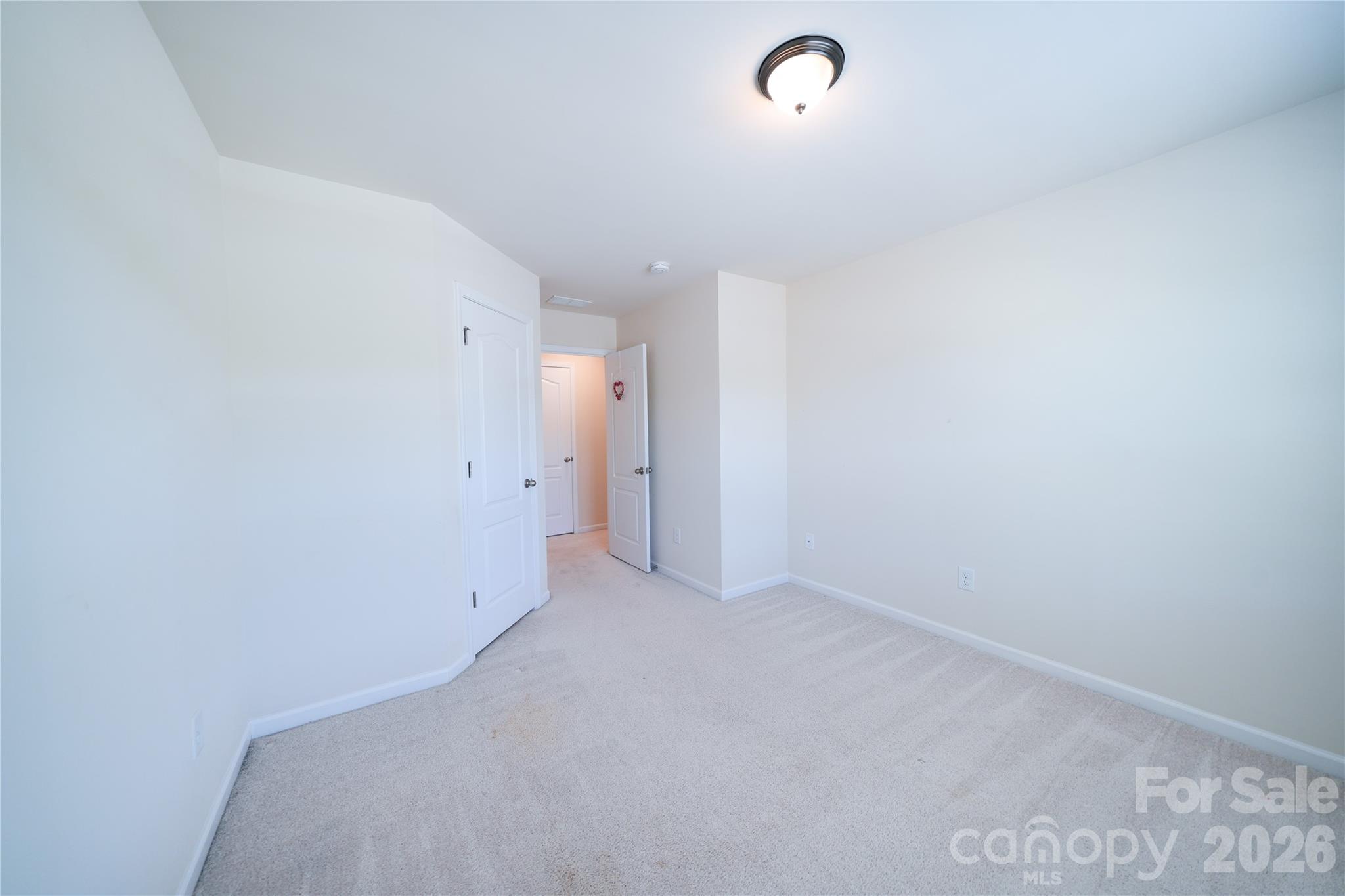 527 Common Raven Court — Fort Mill
