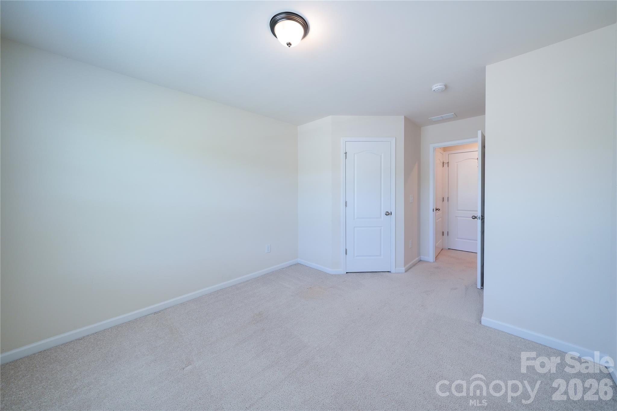 527 Common Raven Court — Fort Mill