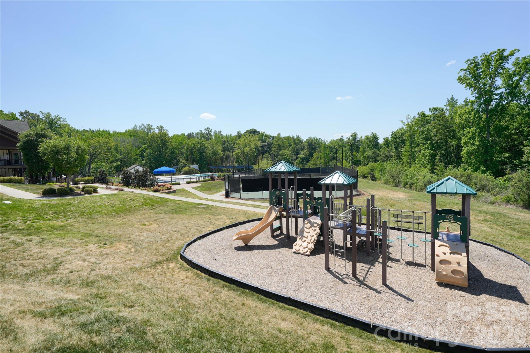 527 Common Raven Court — Fort Mill