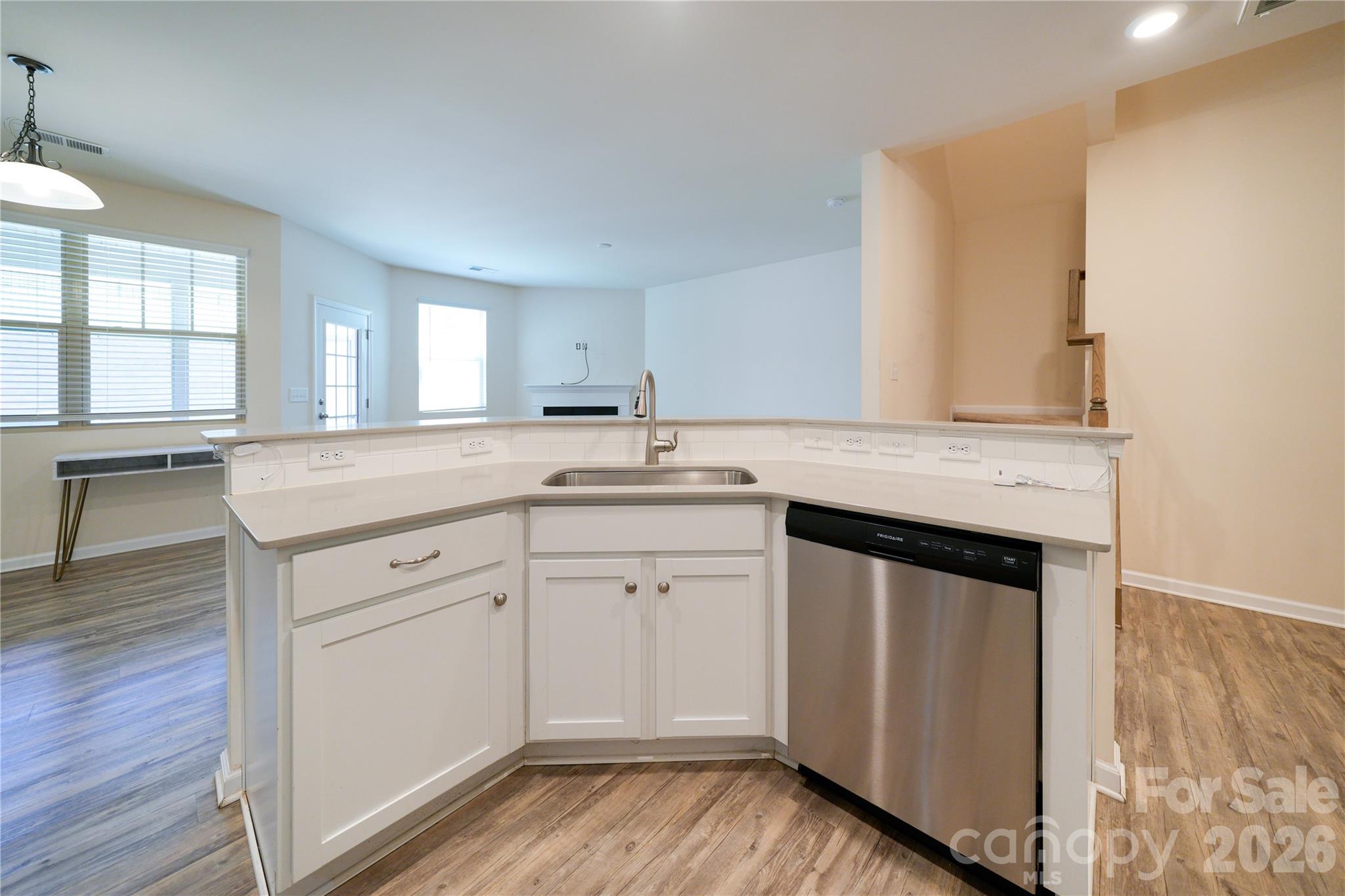 527 Common Raven Court — Fort Mill