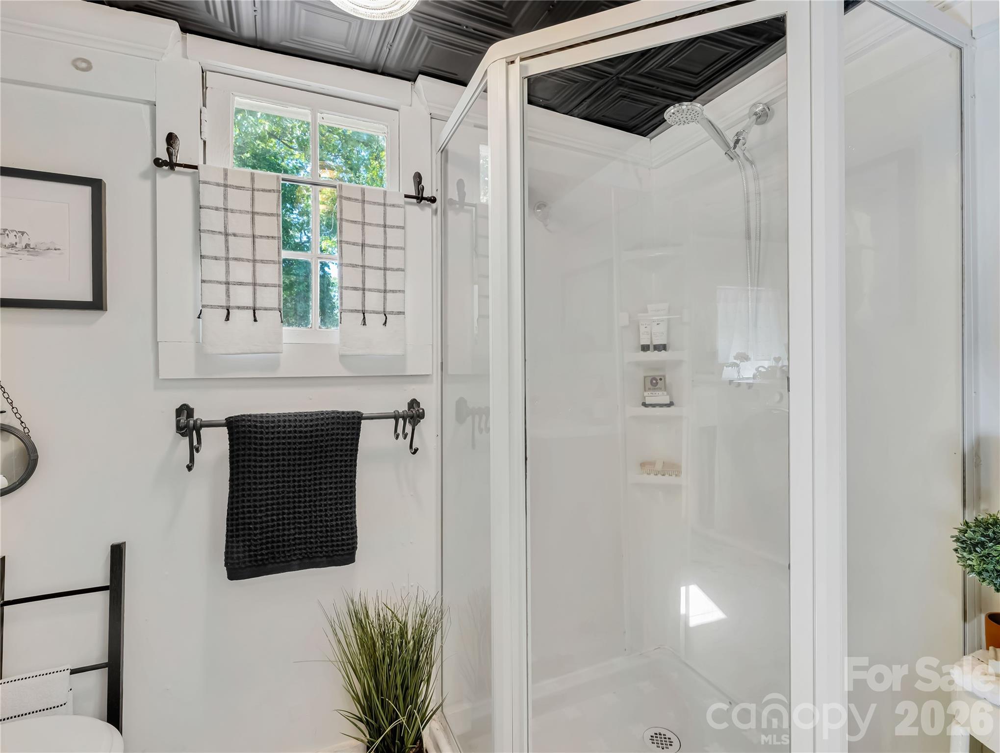 289 Carson Street — Tryon