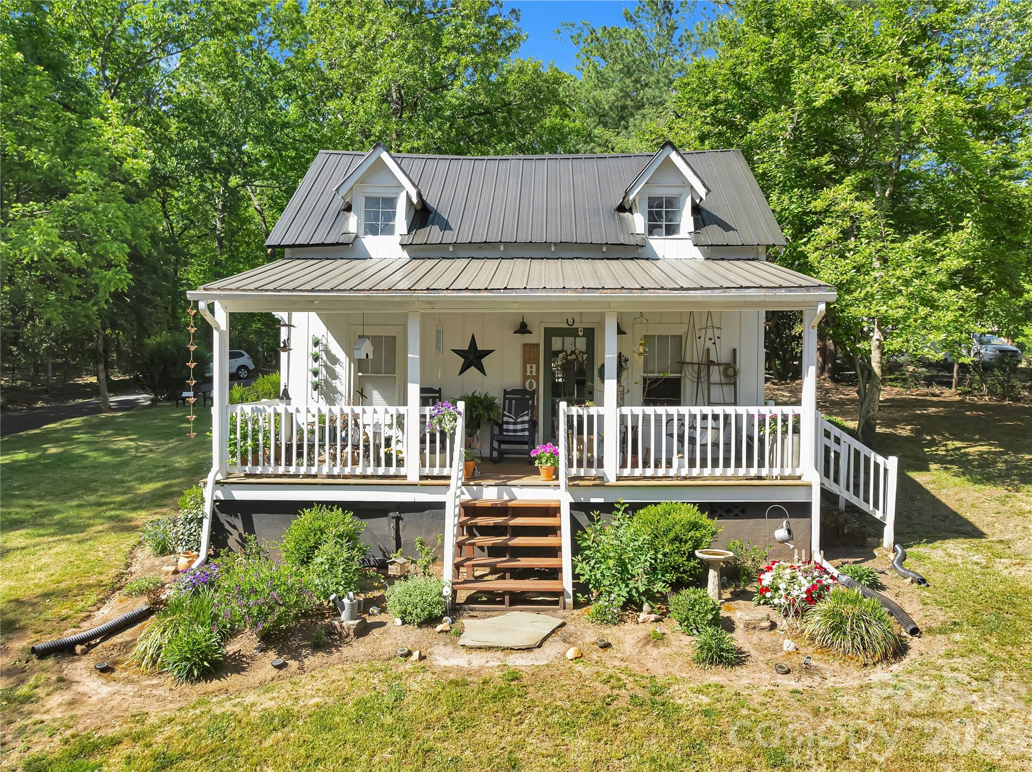 289 Carson Street — Tryon