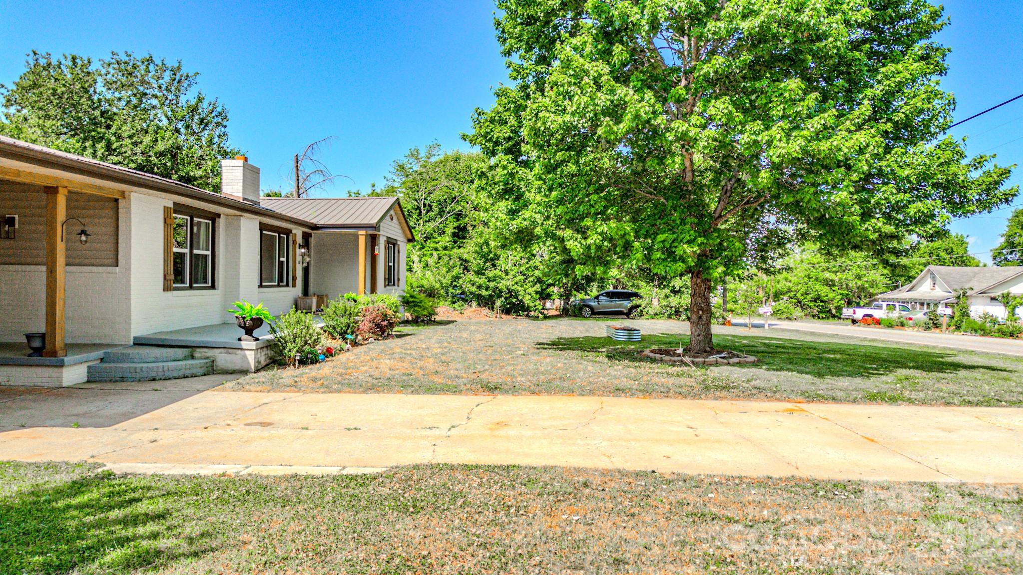 460 Boss Moore Road — Ellenboro