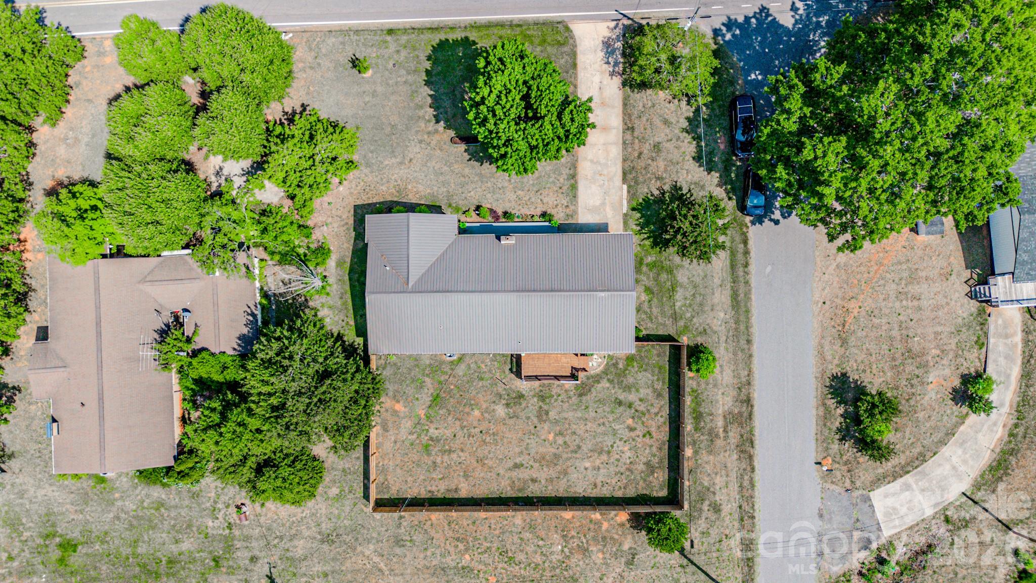 460 Boss Moore Road — Ellenboro