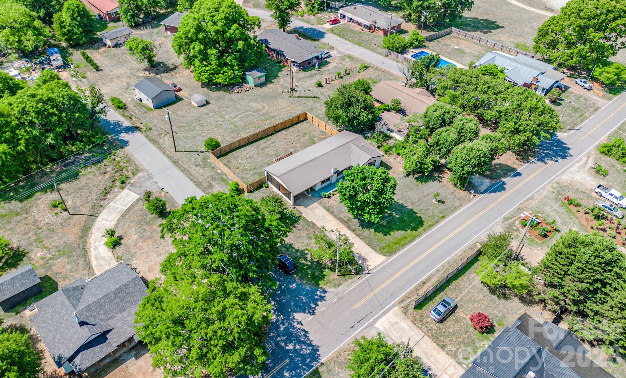 460 Boss Moore Road — Ellenboro