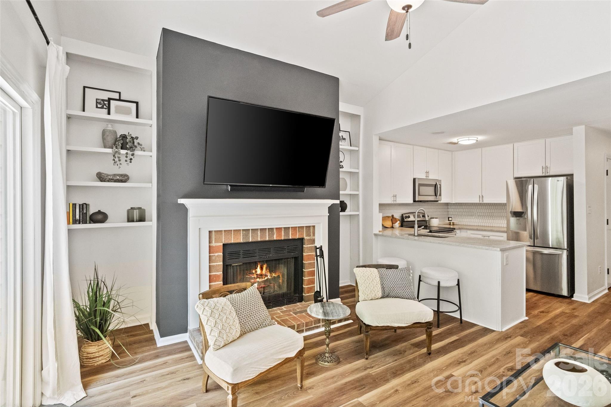 3302 Selwyn Farms Lane #7 — Charlotte