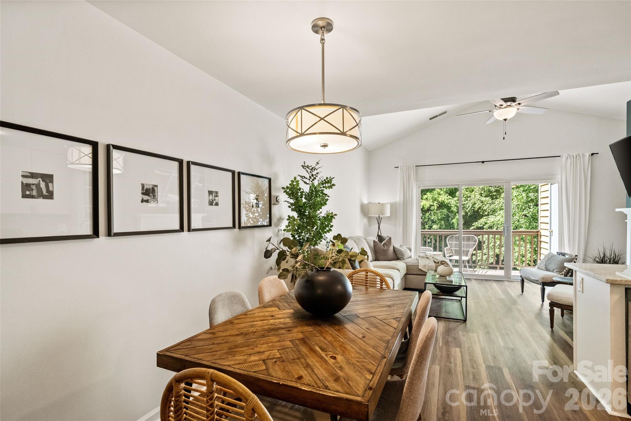 3302 Selwyn Farms Lane #7 — Charlotte