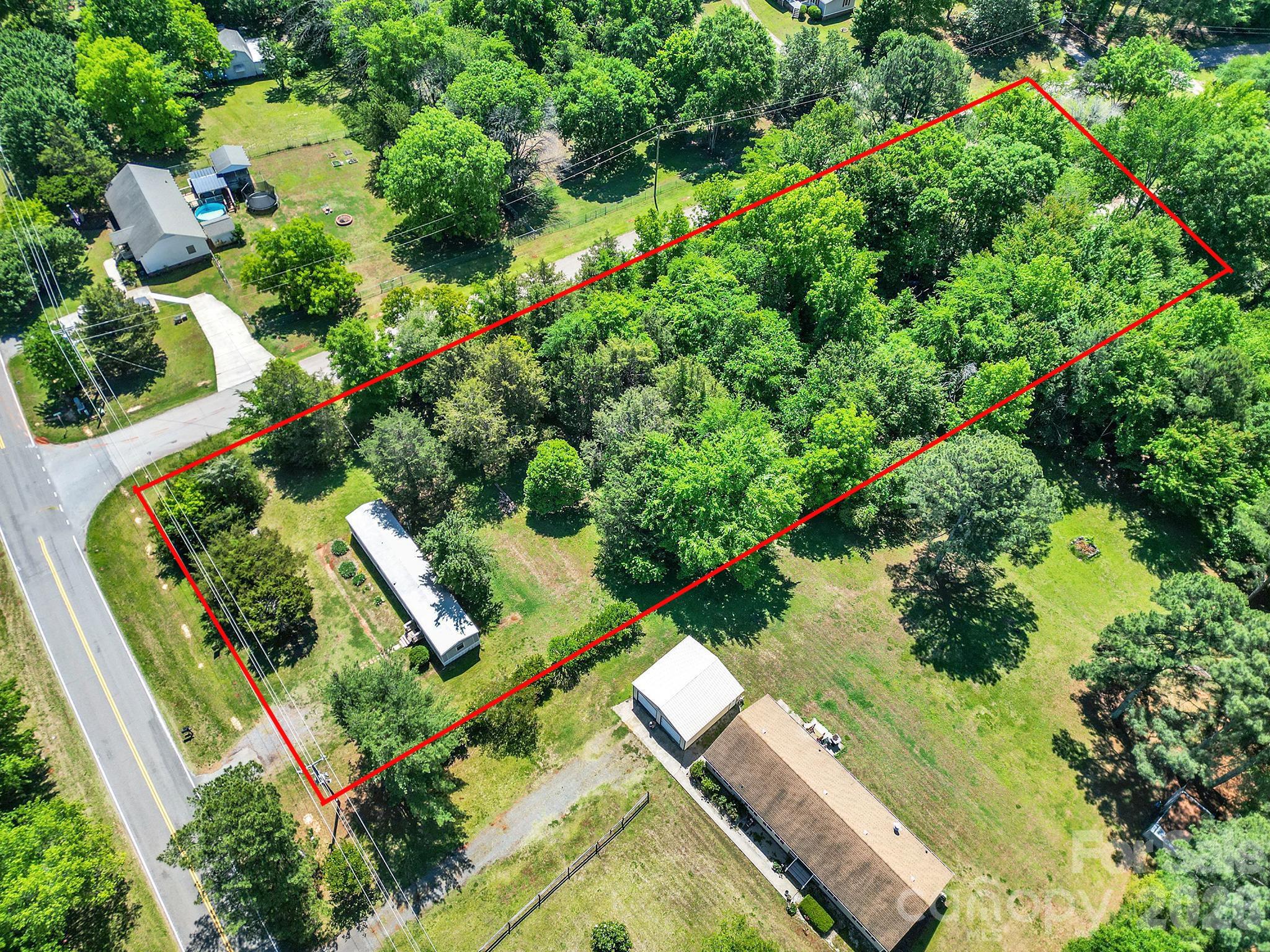 6067 Lake Wylie Road — Lake Wylie