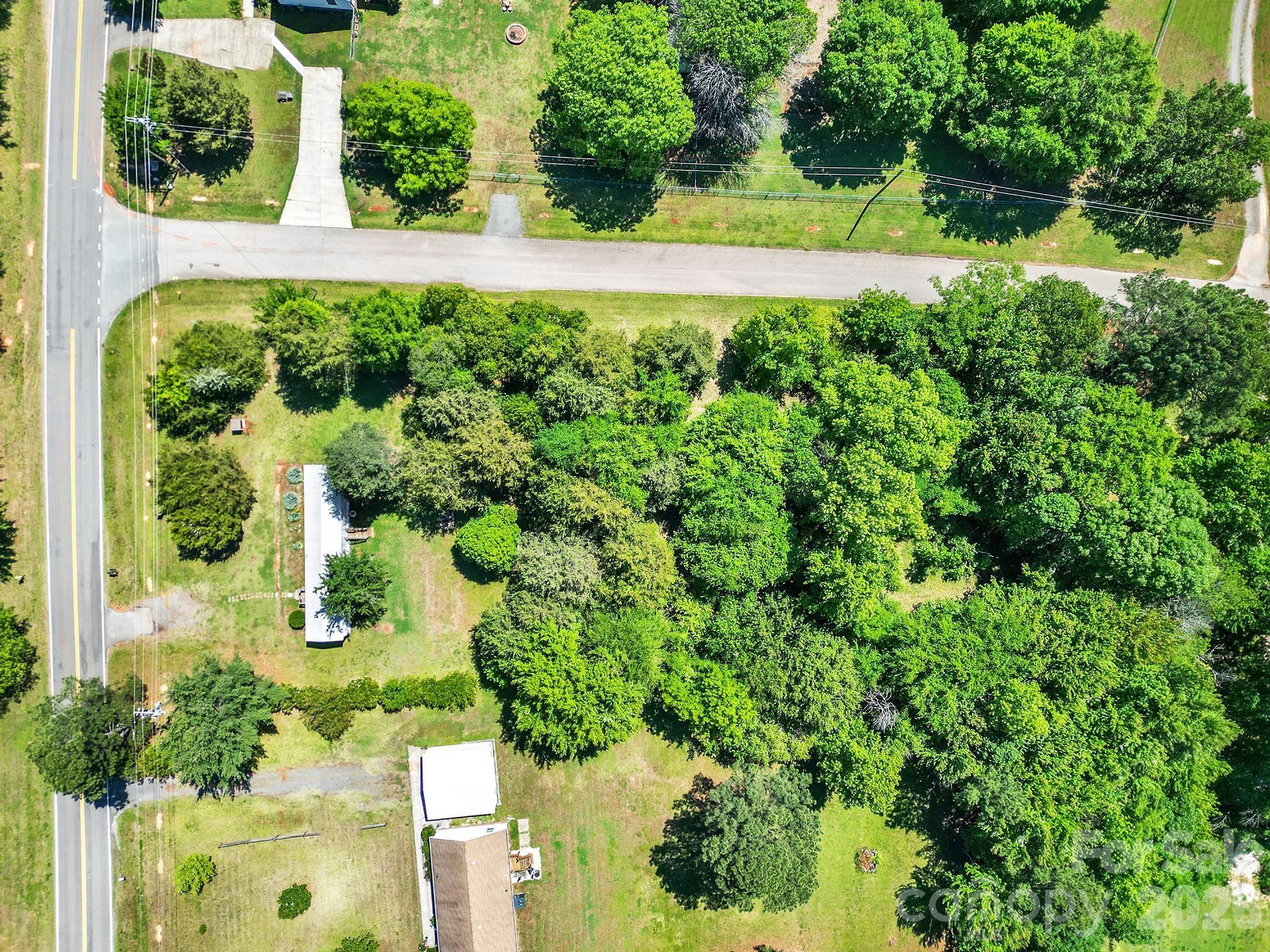 6067 Lake Wylie Road — Lake Wylie