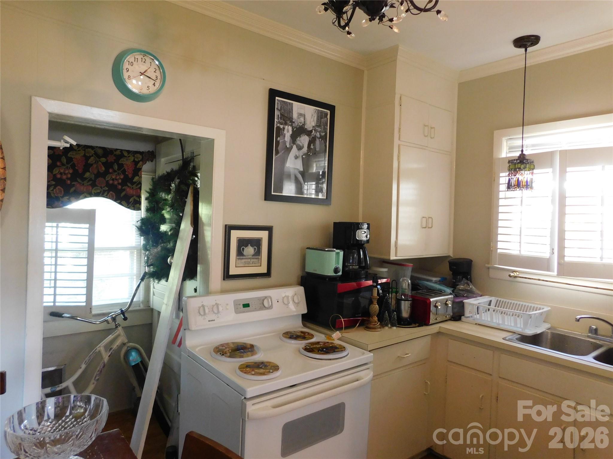 221 S Charlotte Avenue — Rock Hill