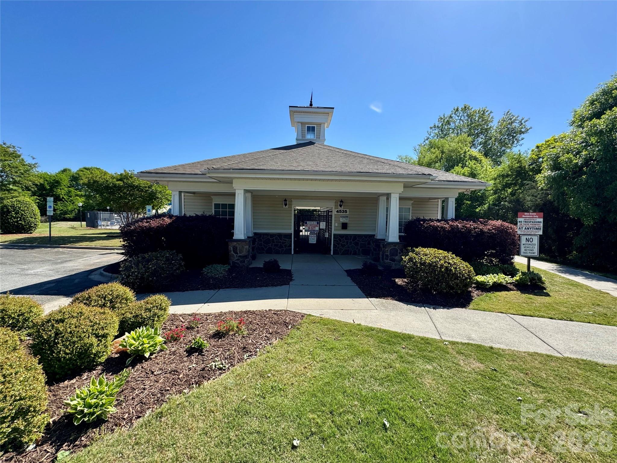 4633 Triumph Drive SW — Concord