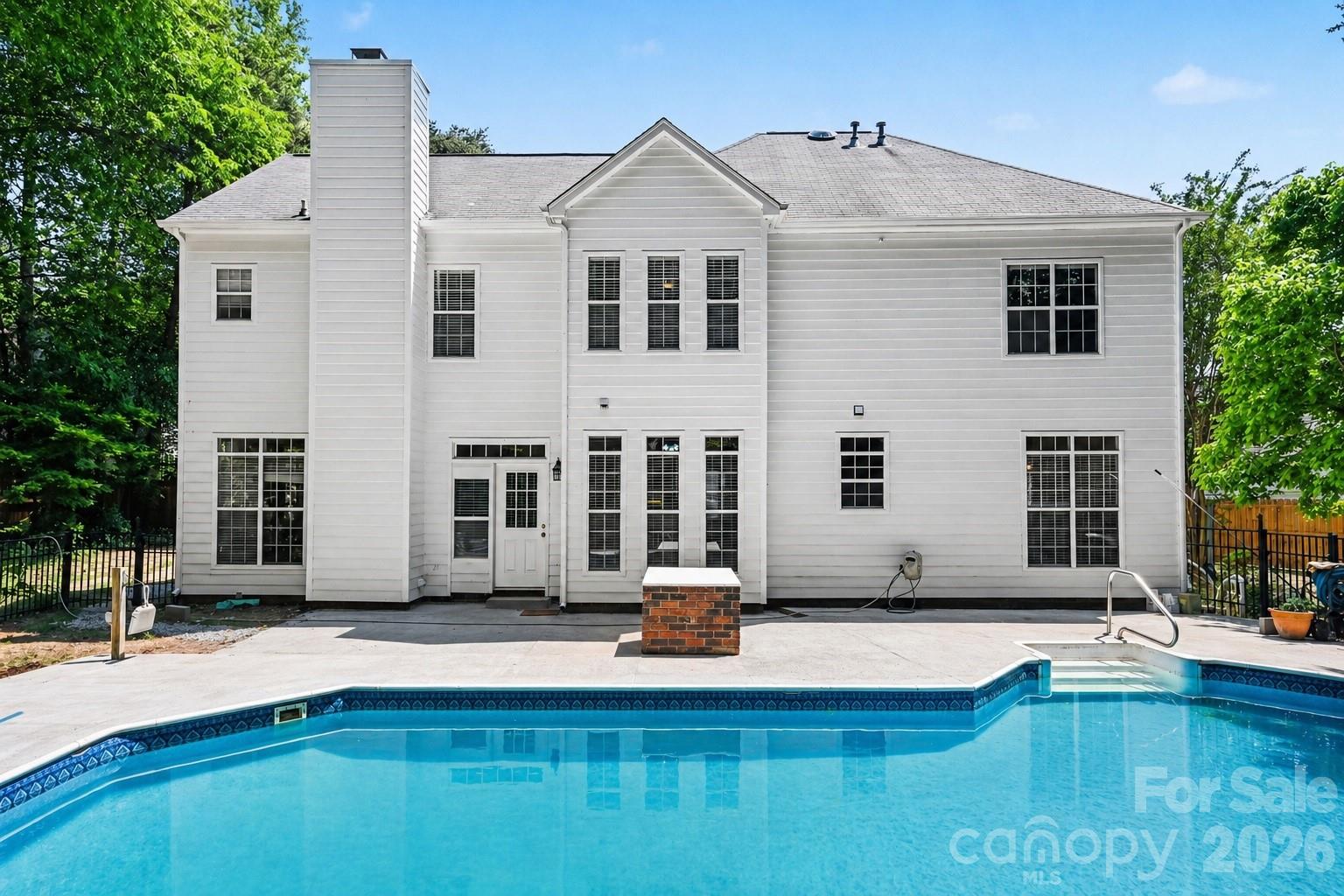6900 Beamish Place — Mint Hill