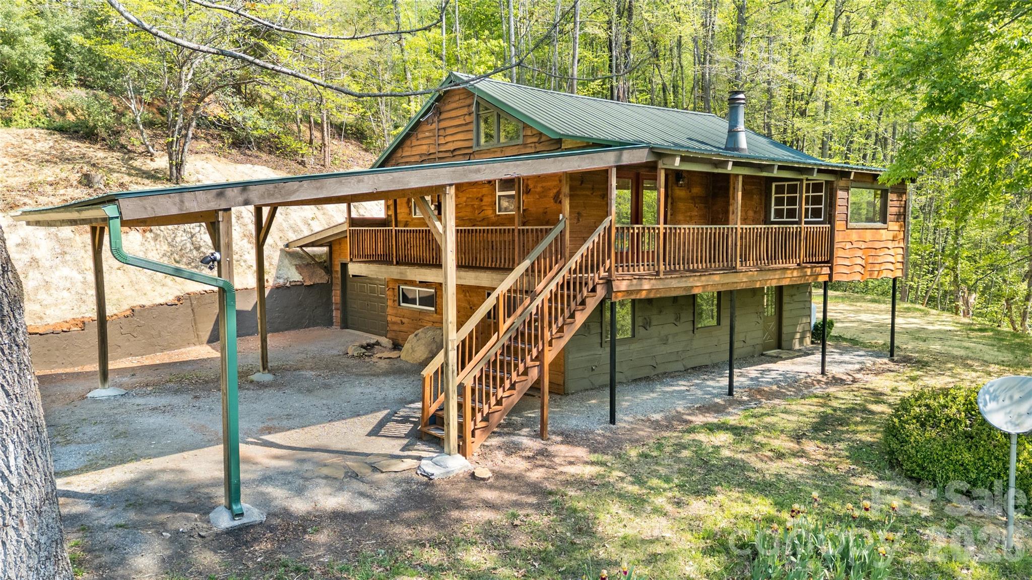 298 Timbuktu Road — Sylva