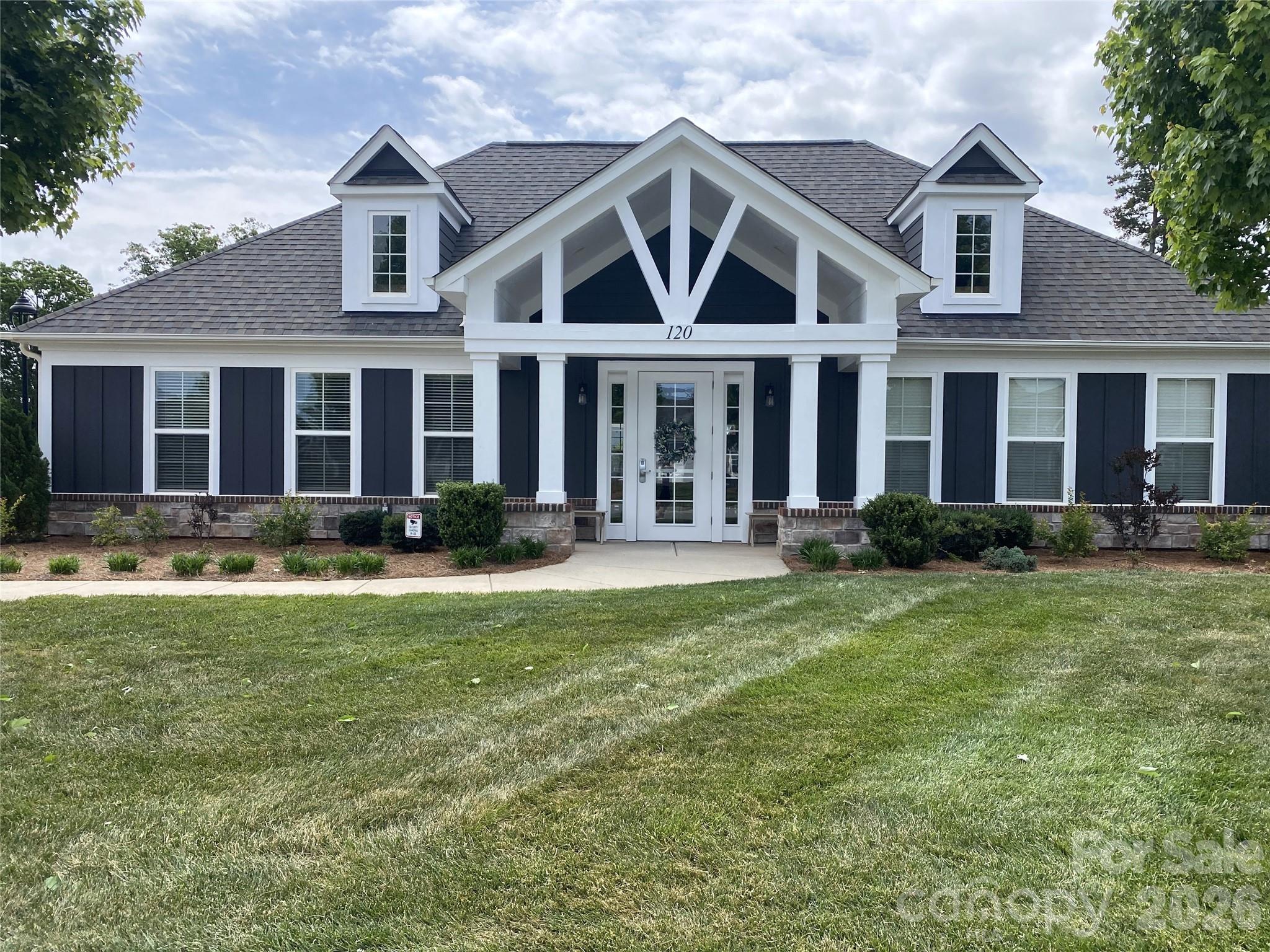 117 Mercyview Lane — Mooresville