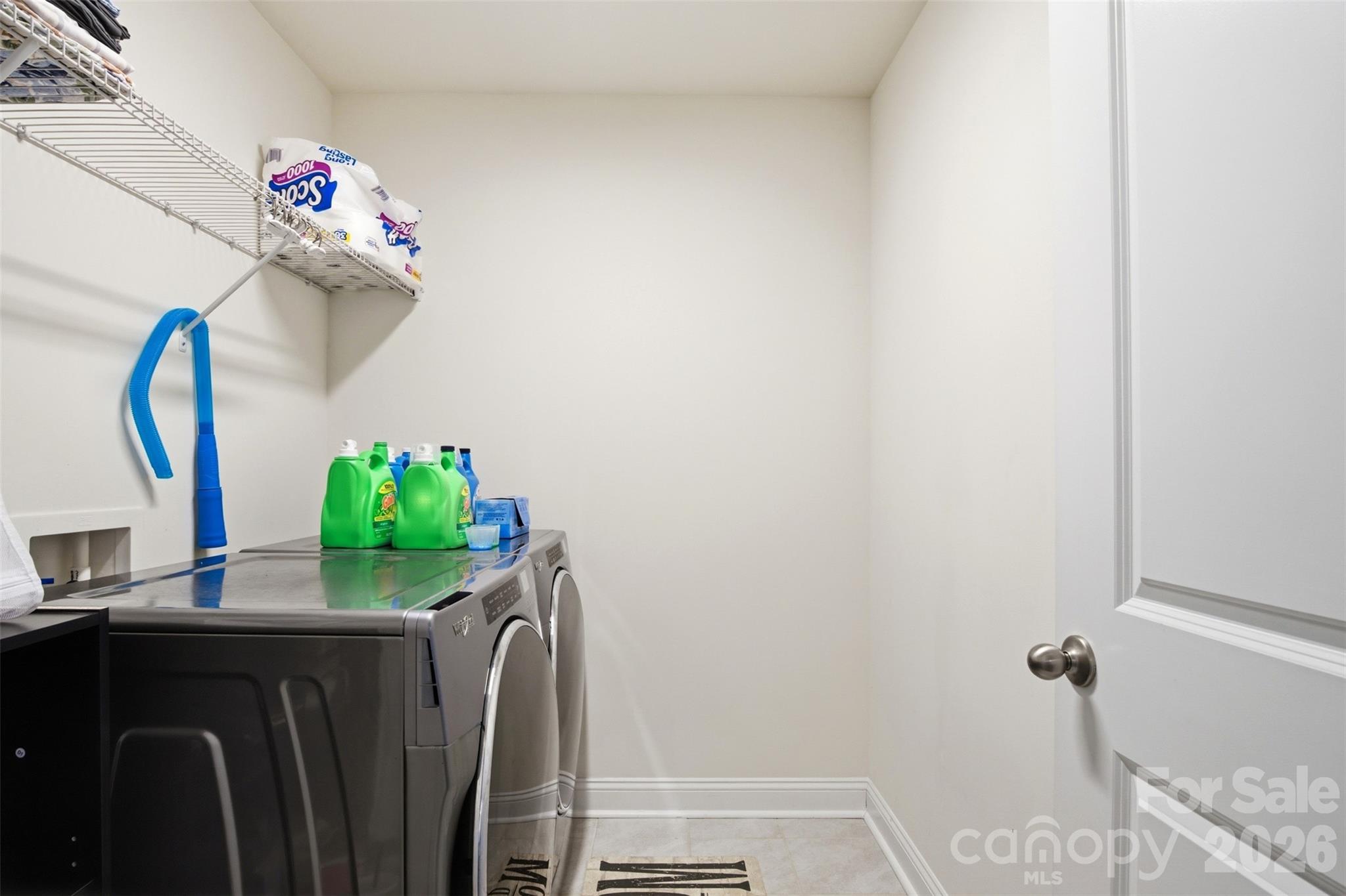 531 Red Wolf Lane — Clover