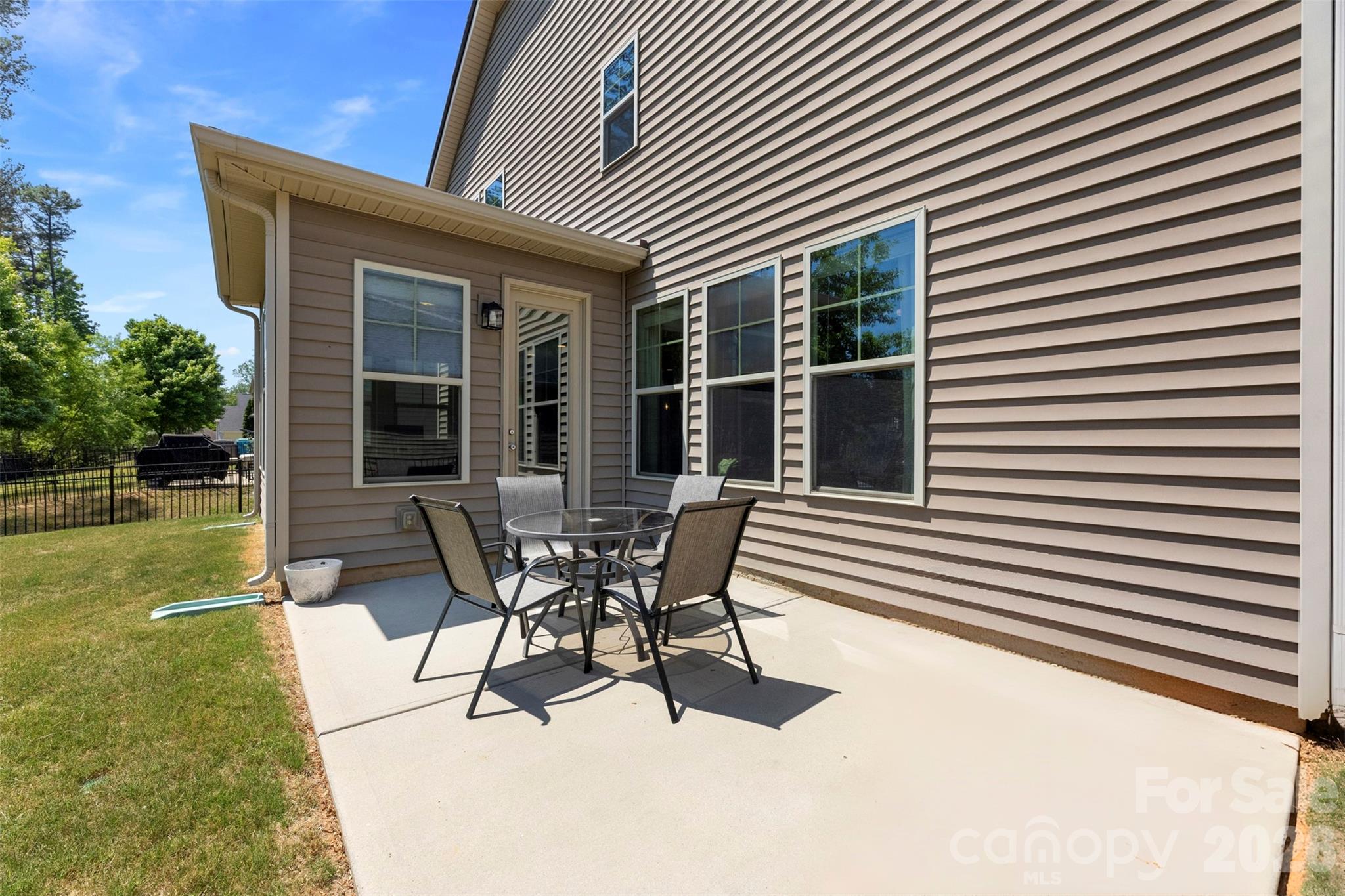 824 Ardent Trail — Belmont