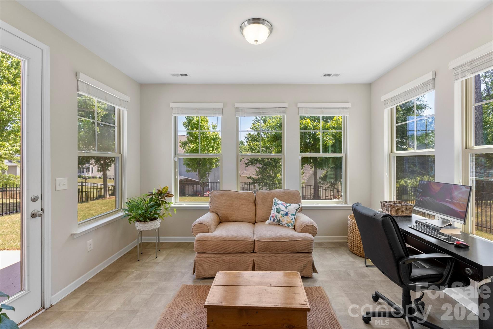 824 Ardent Trail — Belmont