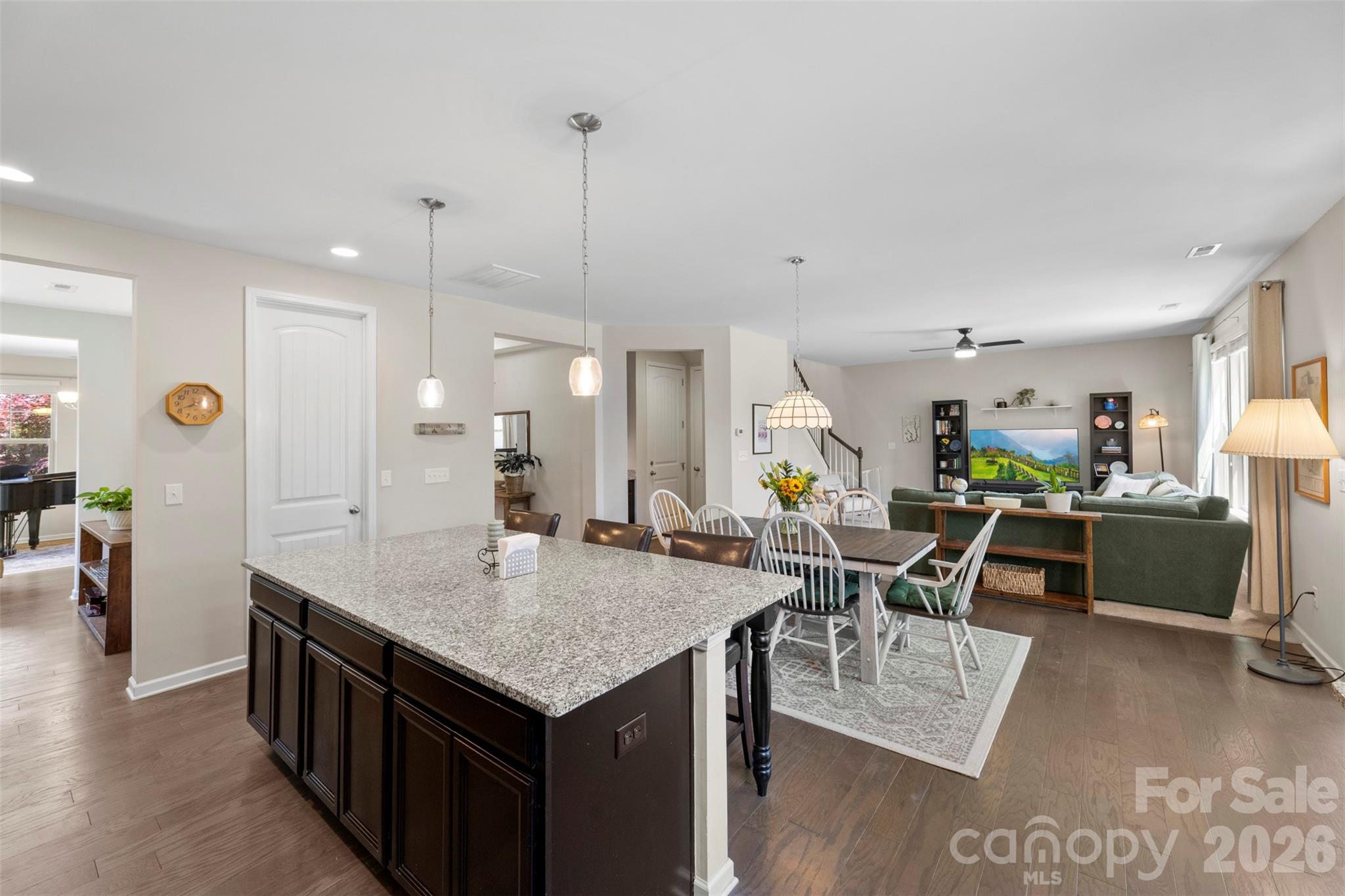 824 Ardent Trail — Belmont