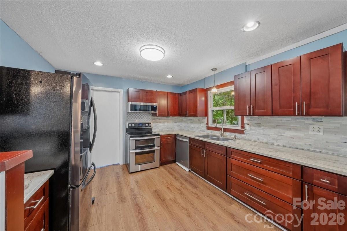 107 Fox Run Drive — Fort Mill