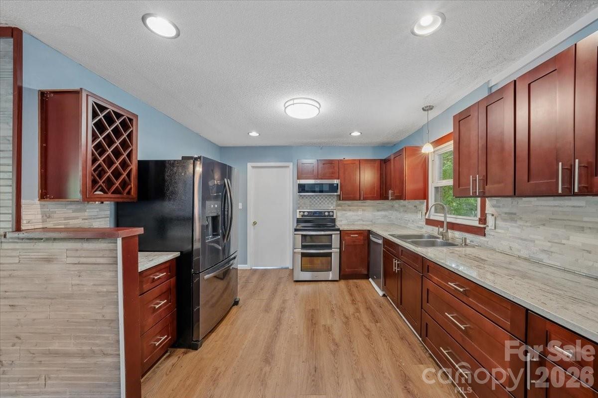 107 Fox Run Drive — Fort Mill