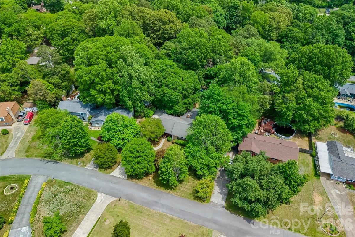 107 Fox Run Drive — Fort Mill